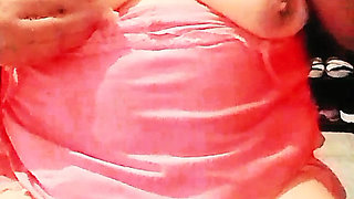 She's home alone and I got a craving for a big, juicy cock in my pussy