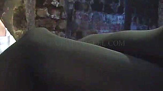 Toe Spreading&smoking