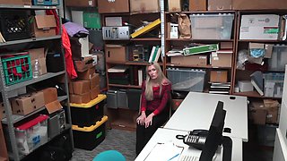 Sierra & Sierra's steamy office tryst with Tommy