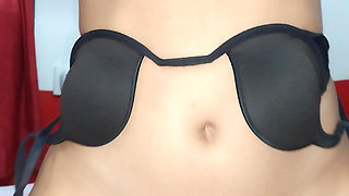 Friend of My Girlfriend Moaning Very Rich. Until She Feels Her Pussy Hot and My Milk Coming Out Inside Her.