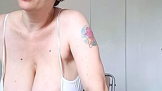 Beautiful brunette with big boobs jerk off instrucions