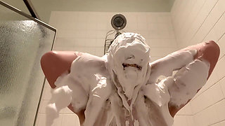 I Get Insanely Messy with Shaving Cream