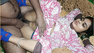 Indian desi outdoor Indian sex desi village girl XX video porn video Xvideo com