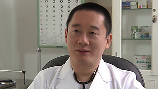She Likes Creampie Scene-3_pretty Slim Japanese Girl Has Fun with Creampie at the Doctor's Office