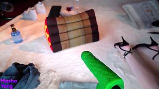 Mashayang Gets Her Holes Destroyed by Dragon Dildo on Sex Machine