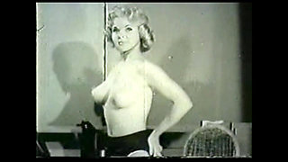 I Get Naked so You Can See Me