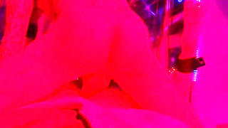Red Light, Spreader Bar, and a Big Dick for Amber Green