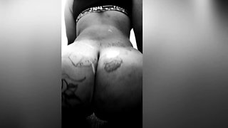 Gaping ass fisted by solo playing babe after big toy fun