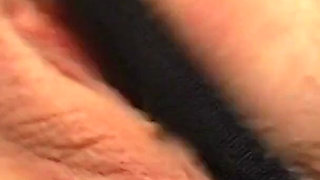 I hunt my cunt - teen girl Electra Angels masturbates in nature