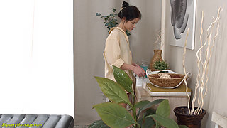 Girl Ass Stretched in a Nuru Massage