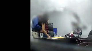 Indian Manager Affair With Employee:Boobs Pressed, Sucking and Handjob