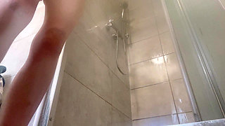 Giantess Tiny Secretly Watches Me Shower and Pee Eat Breakfast
