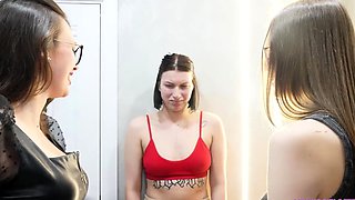 Lesbian Foot Fetish Sex Show