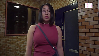 Smart Temptations. Three Voluptuous Sisters Who Turn Reason Into Pure Desire. - Episode1