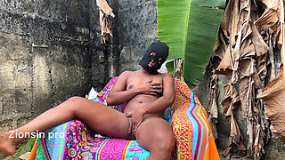 African Outdoor Hot Fuck in Hot Weather