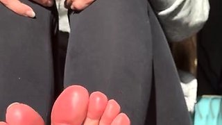 Hawt Blonde Enjoy foot Fetish