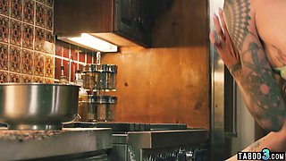 18yo schoolgirl asking TS neighbor to creampie her