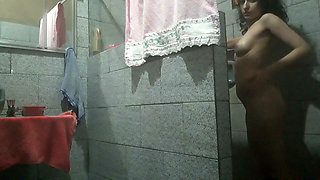 Perfect Body Masturbate Bathroom