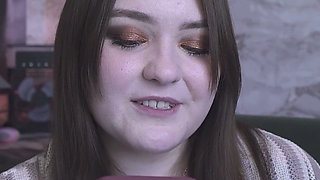 Porn story - On the boss's carpet (russian, strap-on, cunnilingus, spanking, femdom).mp4