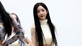 Glamour amateur striptease