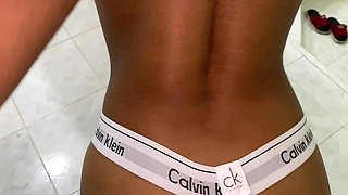 NEIGHBOR CLEANS THE FRIDGE AND I END UP FUCKING HER WHAT A DELICIOUS ASS SHE HAS