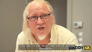 Daddy4k. fuck me until he catches usa!