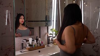 Celebrity Cumshot in Foreign City