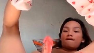 Cutegemie Masturbates