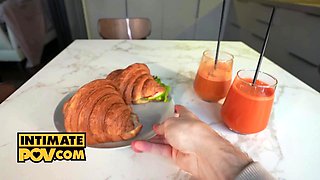 POINT OF VIEW Breakfast Glamour Date