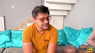Wild Blowjob By Girl Caught By Boyfriend Who Watched The Show