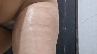 Hot Sexy Right Finger in Anal Hard Bathing