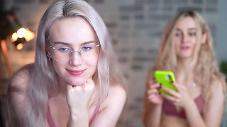 Small titted blond pornstar Samantha Ryan