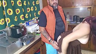 Bored and ignored girlfriend gets fucked while making dinner