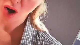 Horny MILF Rides a Cock and Squirt on It Early in the Morning