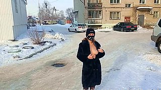 Webcam amateur teaing big boobs show