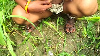 Desi Bhabhi Fingered and Squirting in Jungle Sex with Devar on Farm
