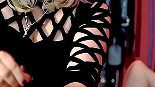 Empressbellasadic Loves to Penetrate Deep Urethras