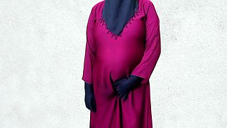 Indian girl enjoys wife sharing with her husband in a sexy scene