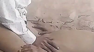 Desi Village Ki Bhabhi Ji Ko Ghar Buka Kar Pella