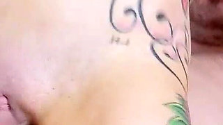 If the broker is not in sight you can have a quick fuck - It can't hurt thinks Jessica Jenkins