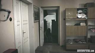 Horror Porn 40 the Demon's Grip