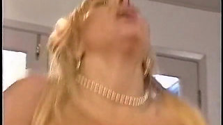 Big-dicked dude loves to stretch out the tight asshole on this sexy blonde