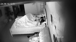 Horny fat arab housewife fingered on amateur hidden cam
