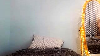 Kennedy amateur blonde teen girl toying her wet pussy