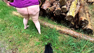 Clamping My Pussy I Walk Naked Through the Forest with It