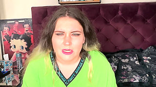 Smoking BBW Cuckolds Cock Sucker