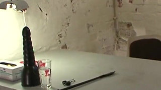 German bdsm - Slave girl devote