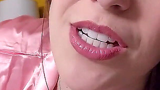 POV BJ & Simulated Kissing Gfe - MILF Hot Wife Amiee Cambridge
