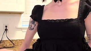 Cute amateur webcam teen girl toying pussy on webcam