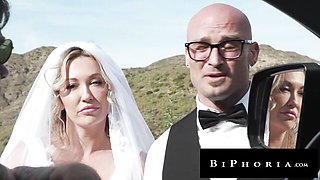 Incomparable Steve Rickz and Adira Allure - handjob scene - Biphoria